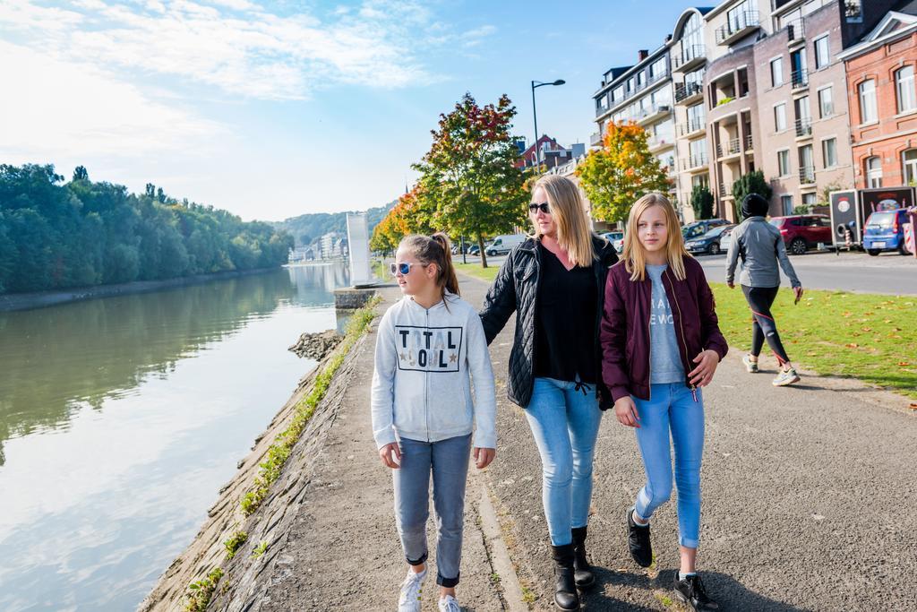 Auberge De Jeunesse De Namur Vandrarhem Exteriör bild