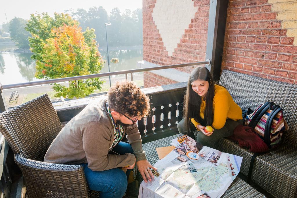 Auberge De Jeunesse De Namur Vandrarhem Exteriör bild