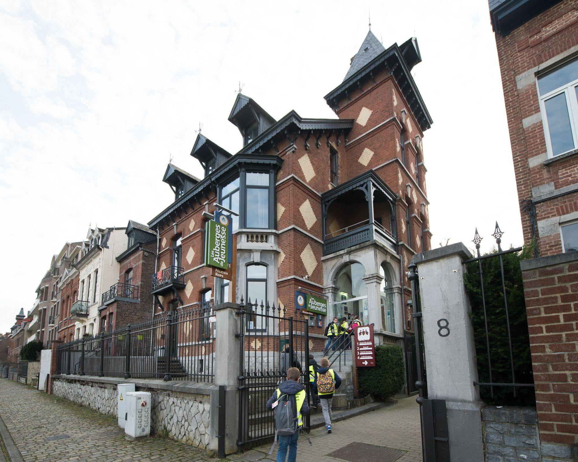 Auberge De Jeunesse De Namur Vandrarhem Exteriör bild